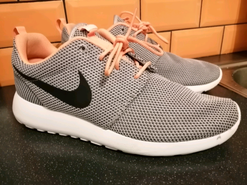 nike trainers edinburgh